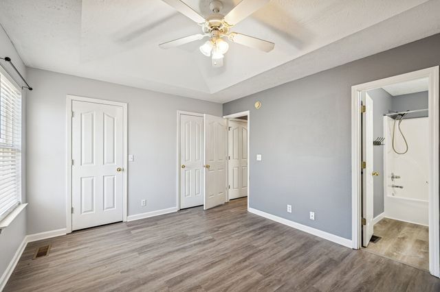 306 Arapaho Dr, Murfreesboro, TN 37128