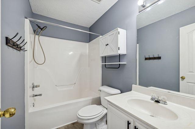 306 Arapaho Dr, Murfreesboro, TN 37128