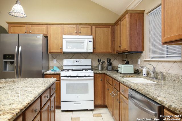 6014 Wood Pass, San Antonio, TX 78249