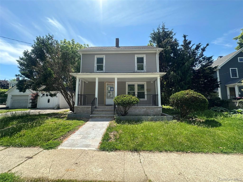 423 Hinman Place, Mamaroneck, NY 10543