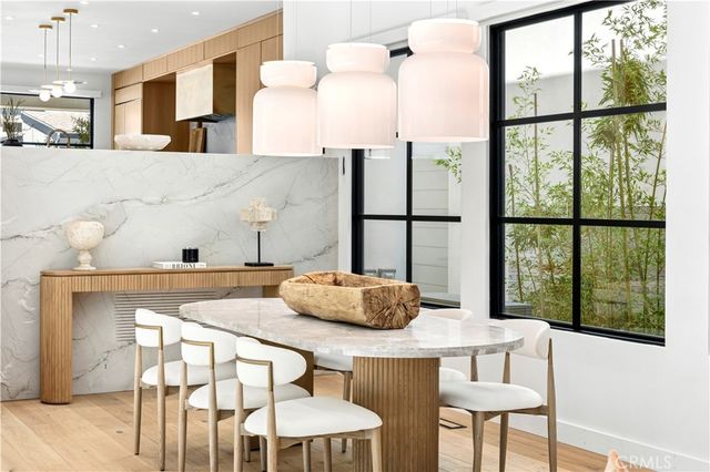215 Goldenrod, Corona Del Mar, CA 92625