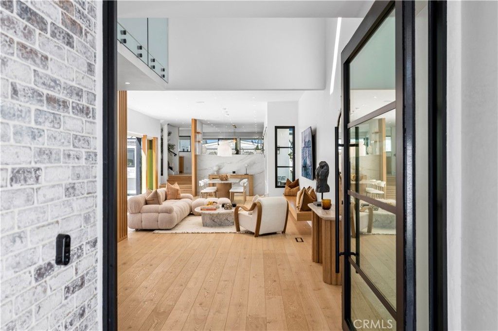 215 Goldenrod, Corona Del Mar, CA 92625 — photo 3