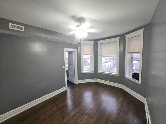 2532 S ALBANY Avenue 2, Chicago, IL 60623