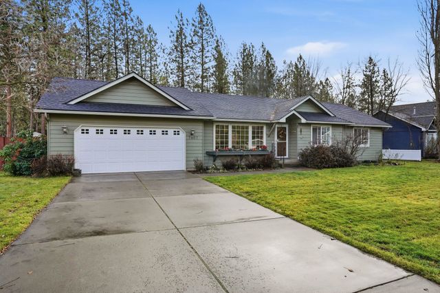 7407 W Ridgecrest Ave, Nine Mile Falls, WA 99026