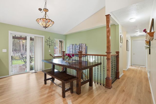 7407 W Ridgecrest Ave, Nine Mile Falls, WA 99026