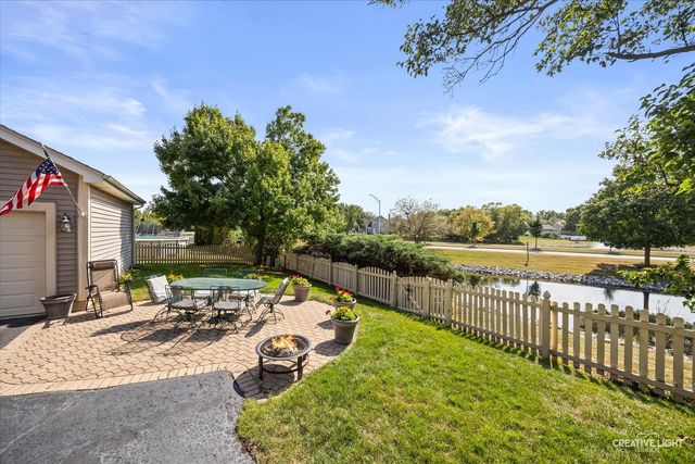 2303 Riverside Drive, Plainfield, IL 60586