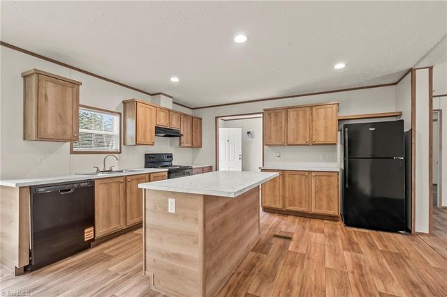 268 Old Thomasville Road, Winston-salem, NC 27107