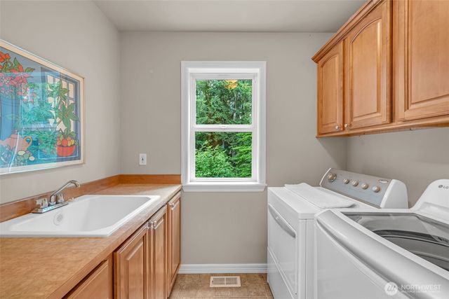 14027 SE 278th Street, Kent, WA 98042