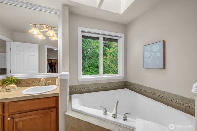 14027 SE 278th Street, Kent, WA 98042