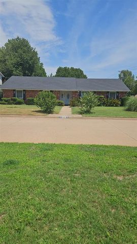 12217 Greystone Terrace, Oklahoma City, OK 73120