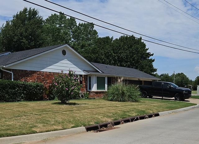 12217 Greystone Terrace, Oklahoma City, OK 73120