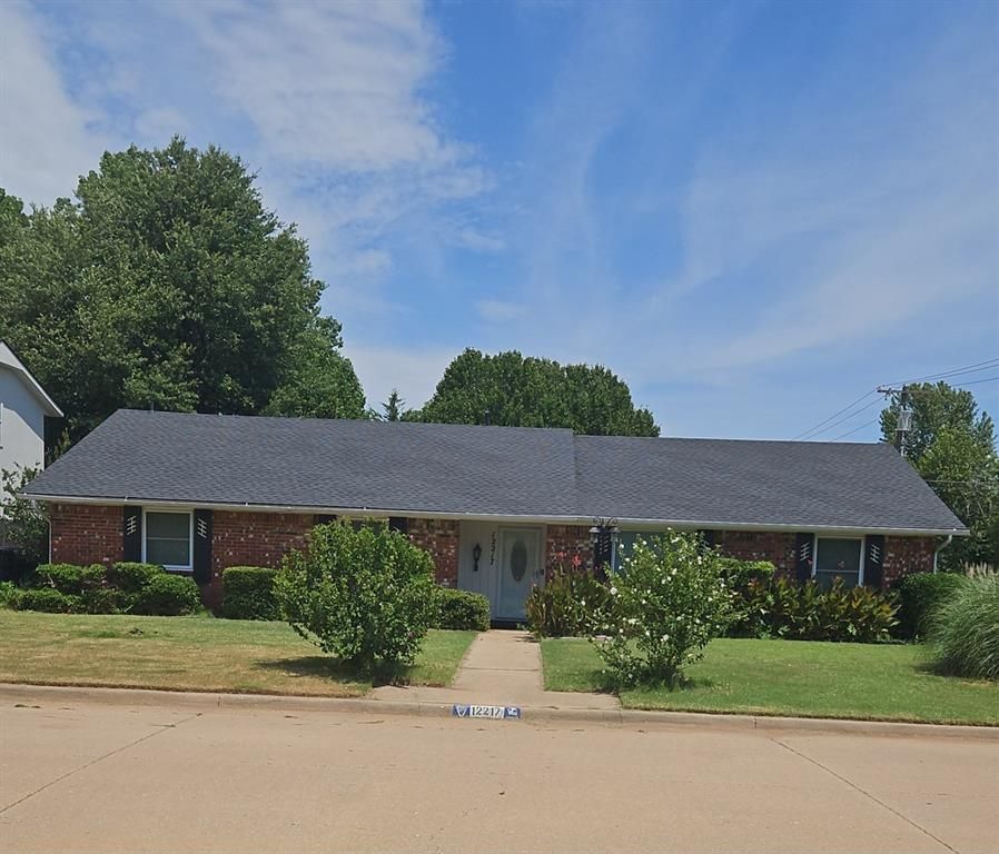 12217 Greystone Terrace, Oklahoma City, OK 73120