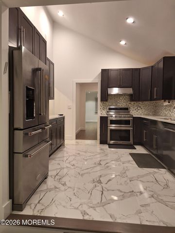 373 Pine Street, Eatontown, NJ 07724