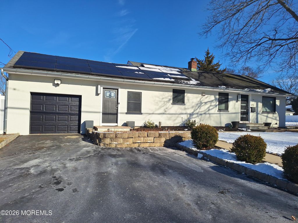 373 Pine Street, Eatontown, NJ 07724