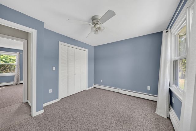 21 Sefton Drive, Bristol, RI 02809