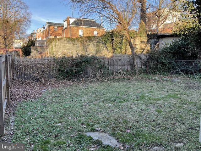 5308 CUMBERLAND ST, Capitol Heights, MD 20743