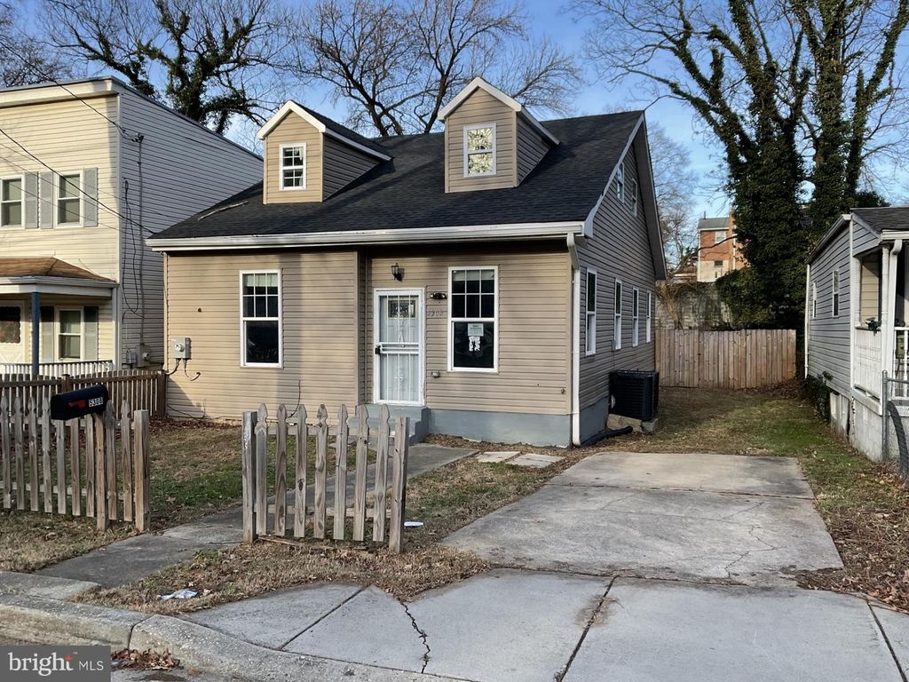 5308 CUMBERLAND ST, Capitol Heights, MD 20743