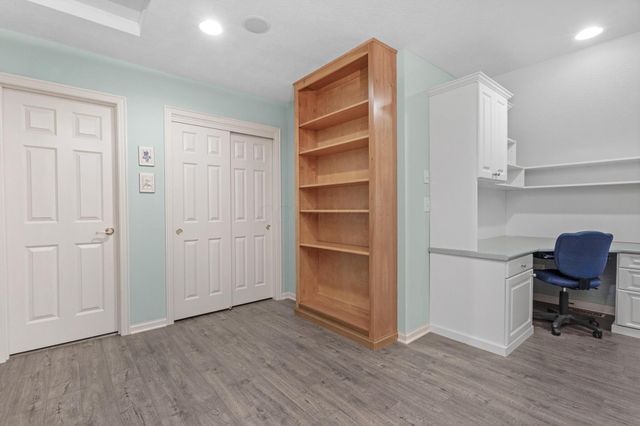 7346 Deer Valley Crossing, Powell, OH 43065