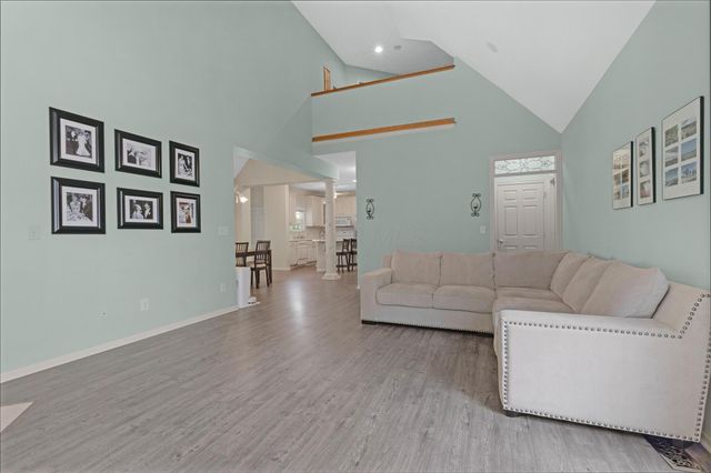 7346 Deer Valley Crossing, Powell, OH 43065
