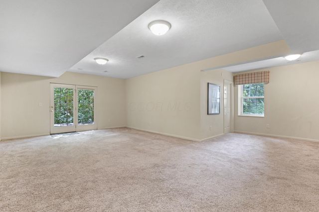 7346 Deer Valley Crossing, Powell, OH 43065