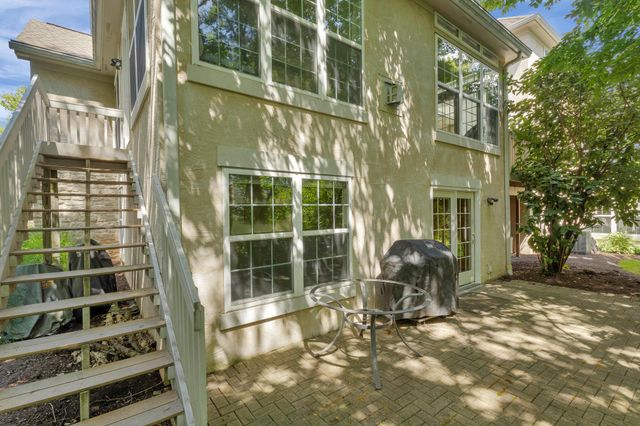7346 Deer Valley Crossing, Powell, OH 43065