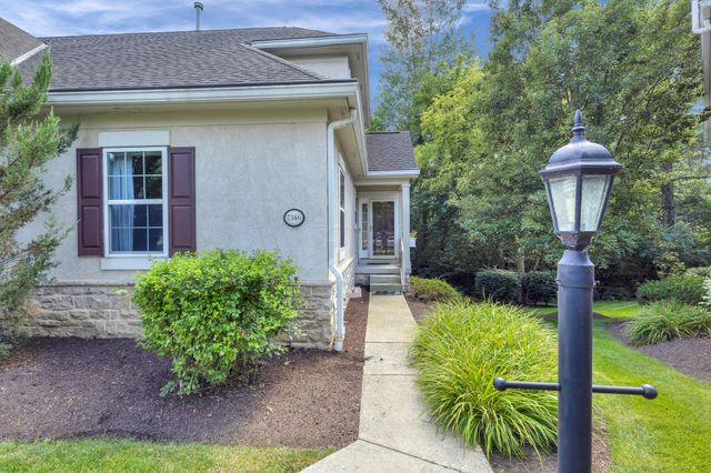 7346 Deer Valley Crossing, Powell, OH 43065