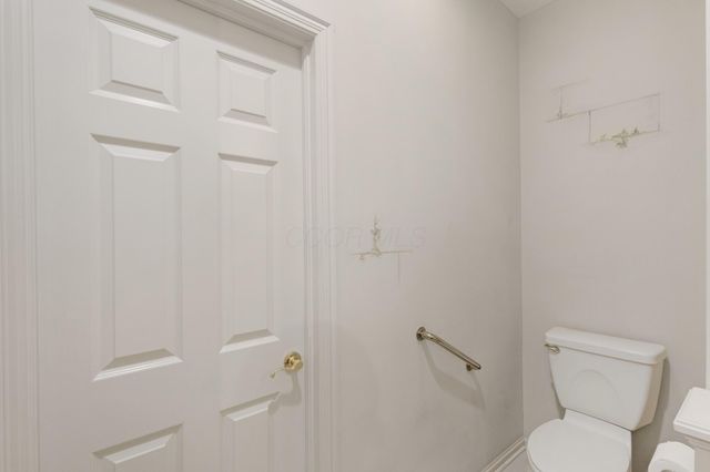 7346 Deer Valley Crossing, Powell, OH 43065