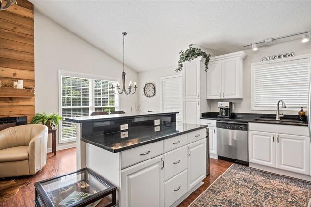 363 Legend Court, Santee, SC 29142
