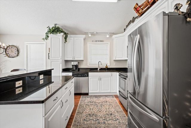 363 Legend Court, Santee, SC 29142