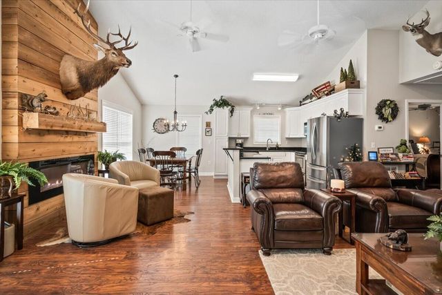 363 Legend Court, Santee, SC 29142