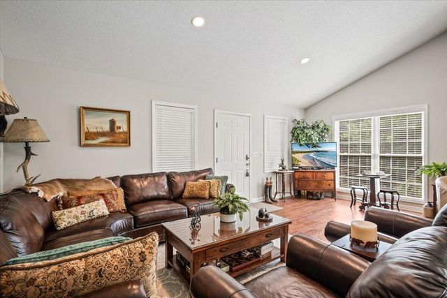 363 Legend Court, Santee, SC 29142