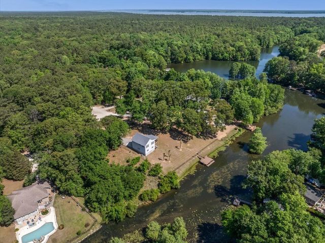 363 Legend Court, Santee, SC 29142