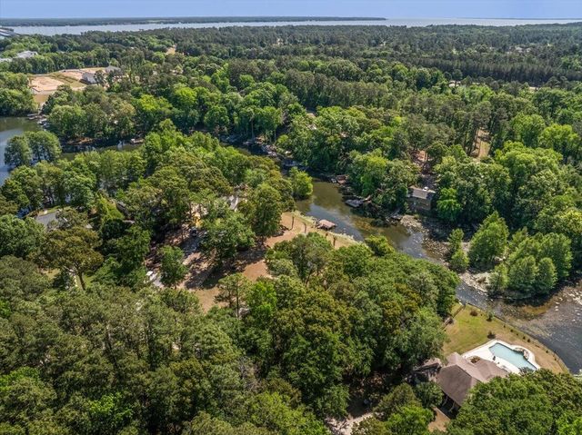 363 Legend Court, Santee, SC 29142