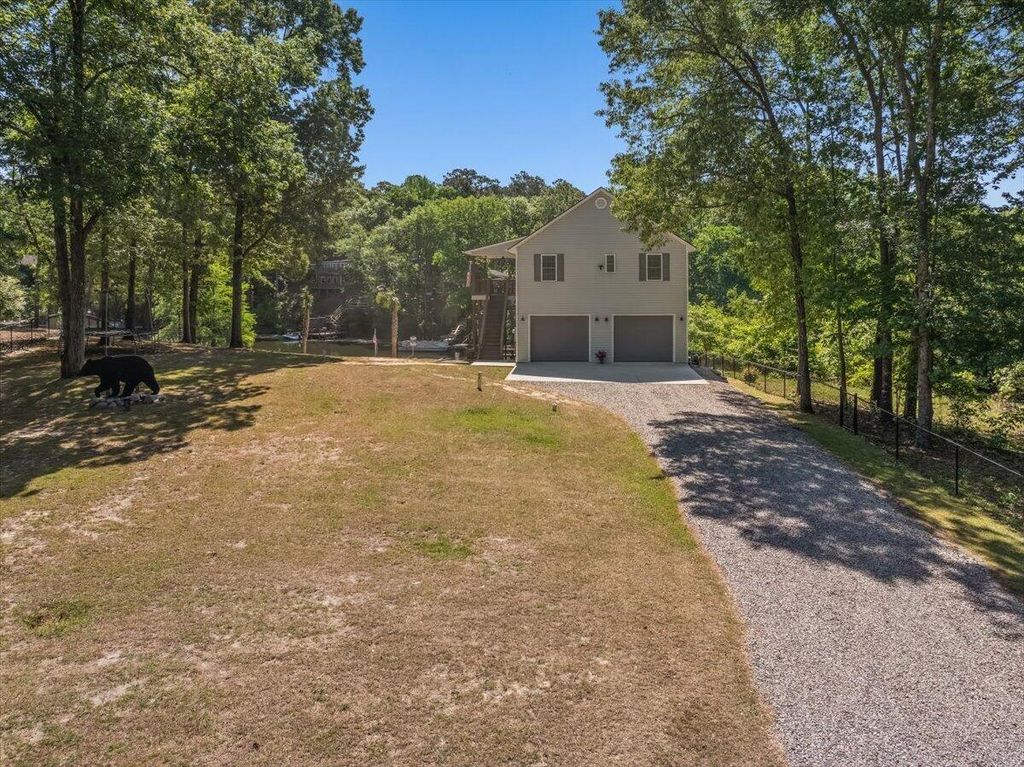 363 Legend Court, Santee, SC 29142