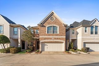 10106 Holly Chase Drive, Houston, TX 77042
