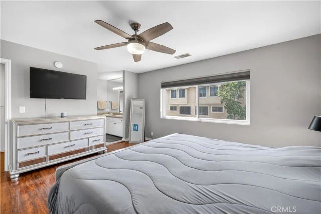 7046 De Celis Place 7, Lake Balboa, CA 91406