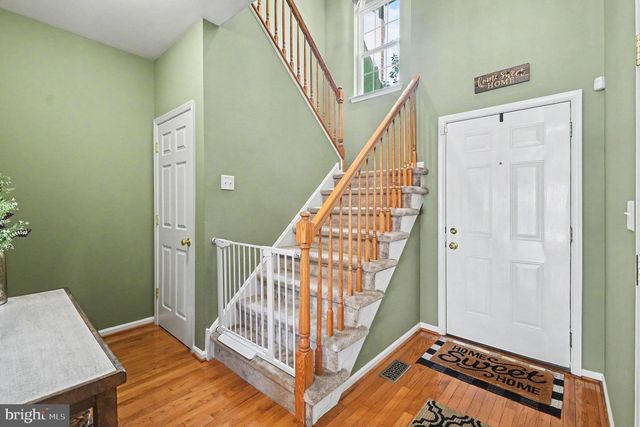 102 WATERCREST DR, Red Hill, PA 18076