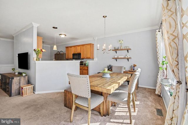 102 WATERCREST DR, Red Hill, PA 18076