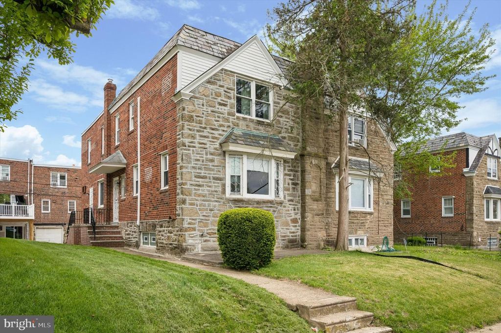 718 E UPSAL ST, Philadelphia, PA 19119