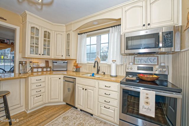 507 Brunswick Road, Brunswick, NY 12180