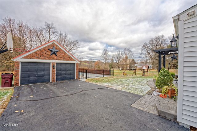 507 Brunswick Road, Brunswick, NY 12180