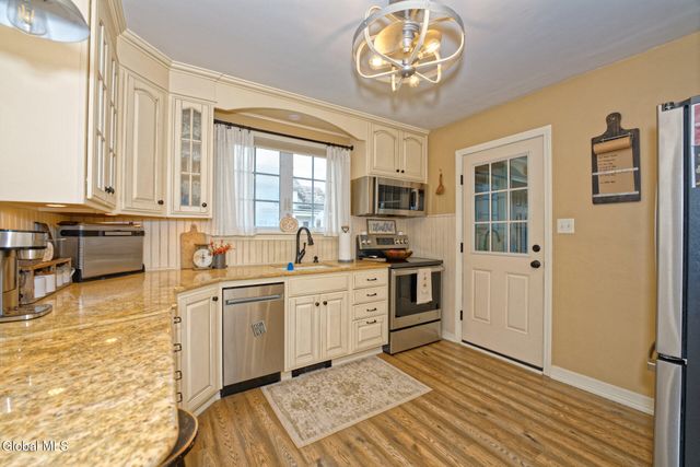 507 Brunswick Road, Brunswick, NY 12180