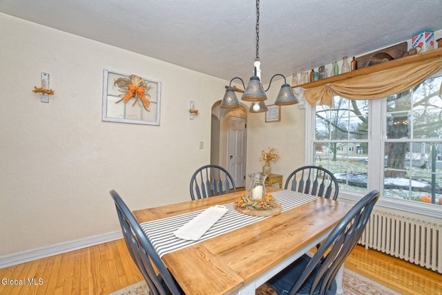 507 Brunswick Road, Brunswick, NY 12180