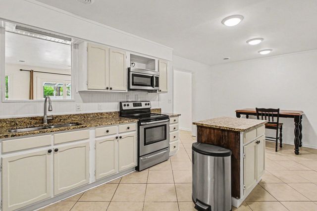 129 Brookgate Dr., Myrtle Beach, SC 29579