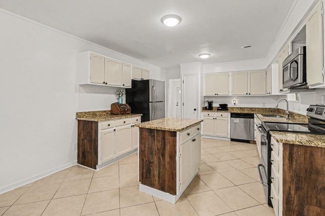 129 Brookgate Dr., Myrtle Beach, SC 29579