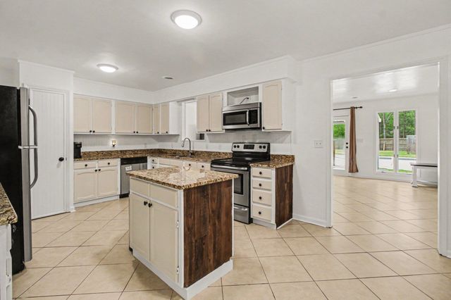 129 Brookgate Dr., Myrtle Beach, SC 29579