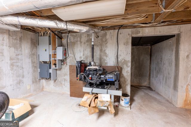 324 Blenny Run, Jackson, GA 30233