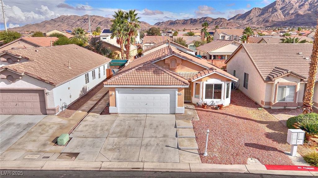 2776 Jupiter Creek Street, Las Vegas, NV 89156