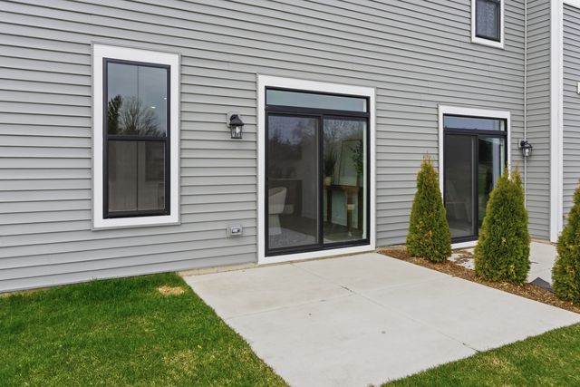 8551 Sperry Court, Woodridge, IL 60517