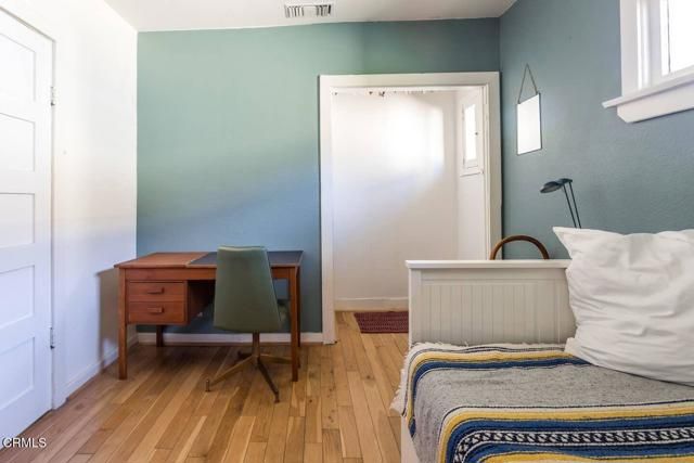 2033 Echo Park Avenue, Los Angeles, CA 90026